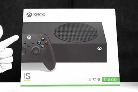 The New Xbox Console Unboxing... (Series S Carbon Black) + Gameplay