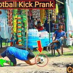 RealFootball Kick Prank !! Football Scary Prank - Gone Wrong Reaction |Razu prank tv