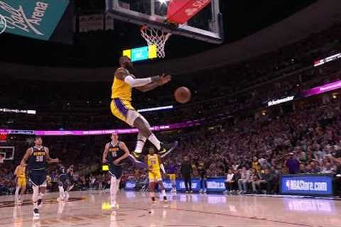 LeBron blew the dunk 😅