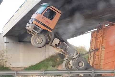 Total Idiots at Work! Funny Job Fails