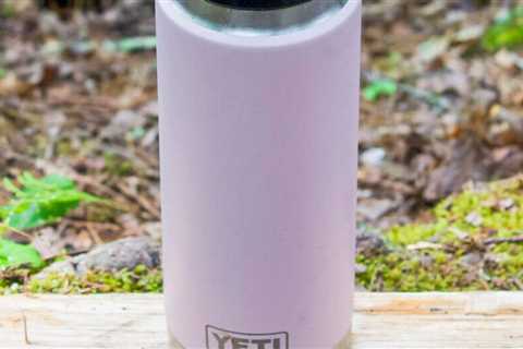 The 7 Best Water Bottles of 2024, Tested and Reviewed by Editors