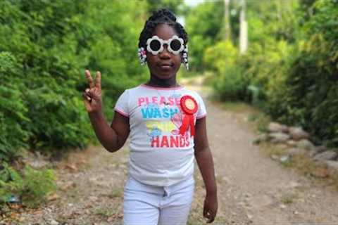 Wishing my princess a happy birthday an buy her gifts