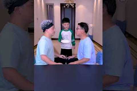 Who Can Resist Laughing? The Loser Will Be Smeared With Cream#Funnyfamily#Party Games