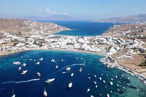 Amazing Destinations to Explore by Yacht Charters This Summer