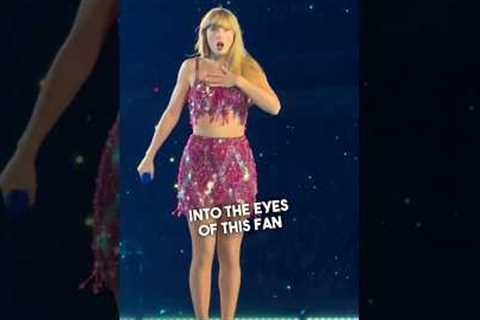 Best fan recorded Taylor Swift moment ever! 🤩 #shorts #taylorswift