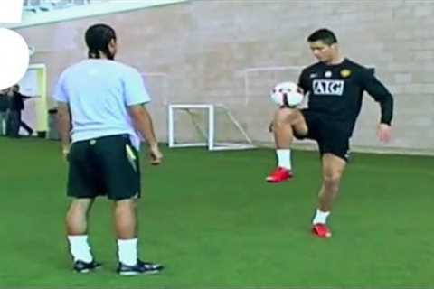 Cristiano Ronaldo AMAZING Freestyle Football Skills | #5 Silks