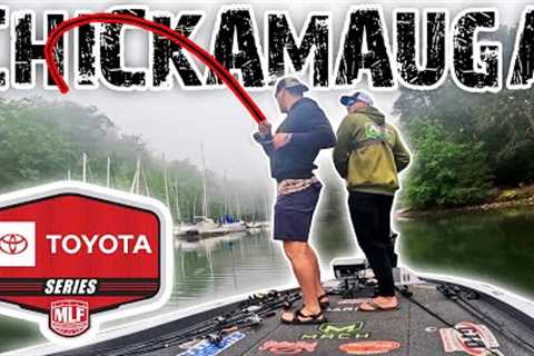 Bass Fishing LAKE CHICKAMAUGA For The MLF PRO BASS TOURNAMENT! (Kilnex Headlamp Review)