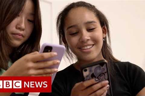 Can Gen Z break free from social media addiction? - BBC News