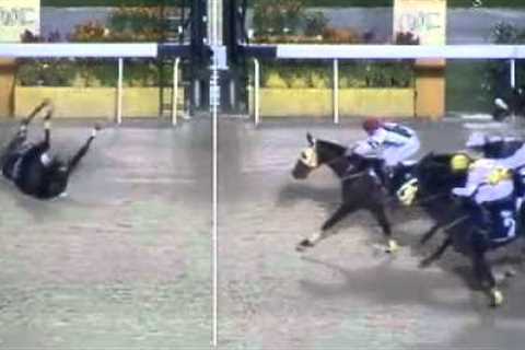 Perhaps this is the horse racing accident you never seen in your live.