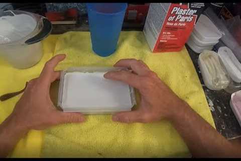 Making FISHING LURE MOLDS with PLASTER - easy and fast