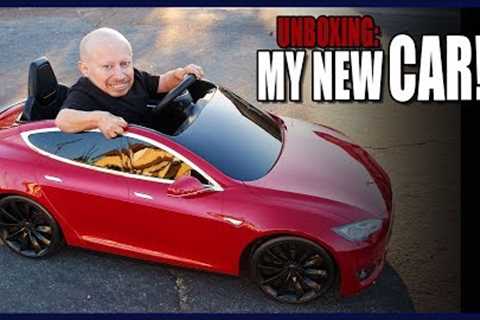 I got a Tesla for Christmas! (Unboxing)