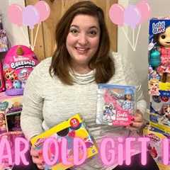 WHAT I GOT MY 4 YEAR OLD FOR HER BIRTHDAY | Kids Gift Ideas 💕