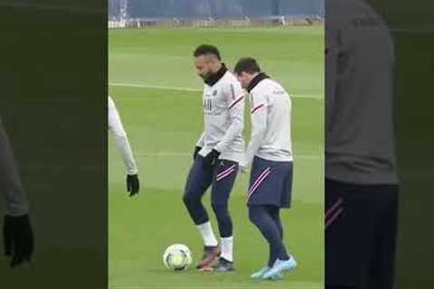 Neymar doesn't share his friends with anyone 🥰🤣