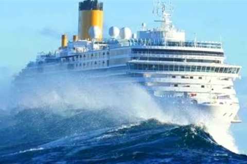 Top 10 Large Cruise Ship Fails