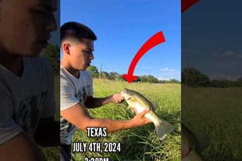 FIRST TIME FISHING AT A LAKE! 😨😯 #shorts