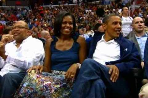 Phantom: LeBron's Dunk Commands the Attention of the President!