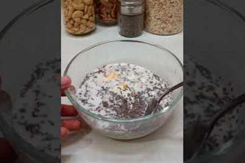 Overnight Oats || Oats &amp; Chia Seeds Breakfast #shorts