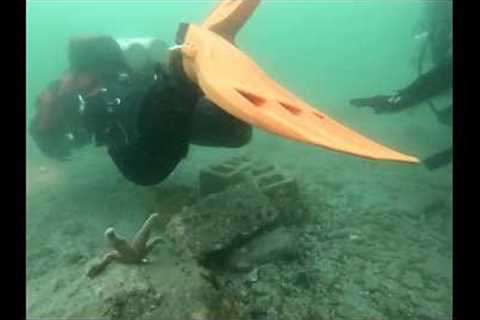 Scuba Diving Beach 8th st. Far Rockaway ny