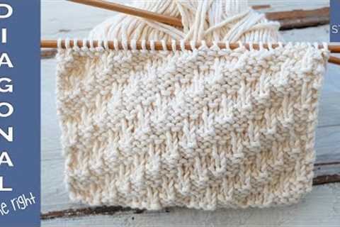 A textured knitting stitch for beginners: Diagonal to the right -For scarves, cowls, blankets