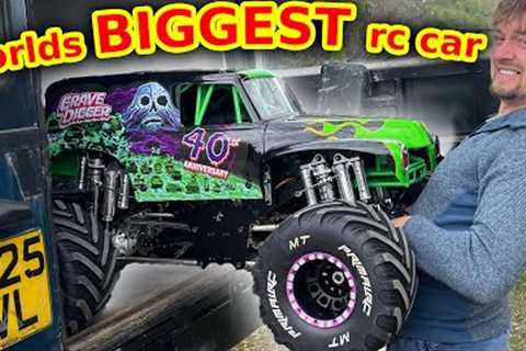 World's Biggest RC Car Extreme Driving