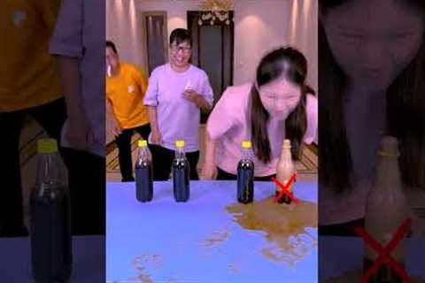 Mentos-Cola Challenge, Whose Coke Didn't Spill? #Funnychallenge#Partygames