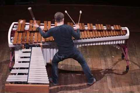 Emmanuel Séjourné: Attraction (short version) performed by Christoph Sietzen