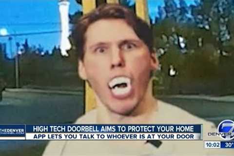 Creepy man caught harassing homeowner on Ring doorbell camera [Jerma Green Screen]