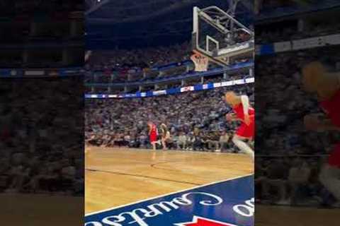 LeBron James with the Reverse Windmill 😮‍💨