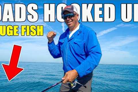 Dad's Hooked Up on Lake St Clair GIANT Fish: Smallmouth Bass Fishing