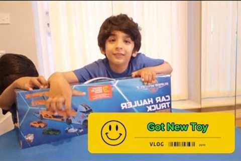 Kids doing shopping in a Toy store | Kids fun shopping day.