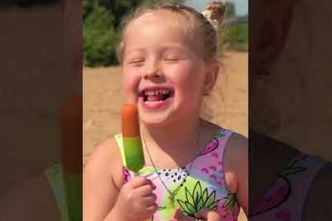 Melt-proof ice cream! 🍦 Beach day hack ☀️
