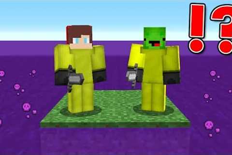 Poison vs. Doomsday Bunker - Minecraft