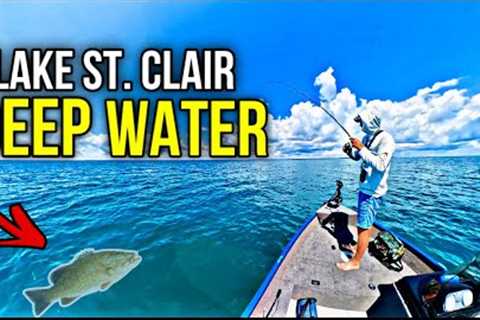 Middle of the Lake St. Clair Summer Smallmouth Bass Fishing (HOG FEST)
