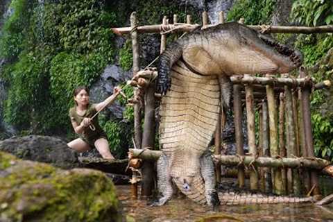 Skills, making traps to catch crocodiles, survival alone