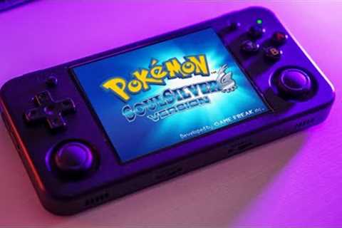 THIS Is The Retro Handheld to Get Under $70 - Anbernic RG35XX H Review
