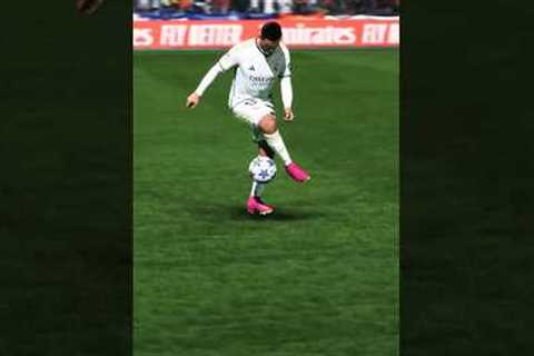 Cristiano Ronaldo Attempts A Shot From Distance Stuns The Keeper #shorts #ronaldo #mbappe