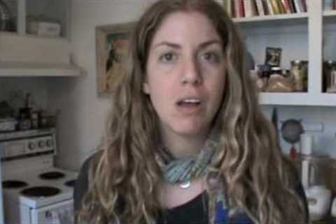 Can You Eat Beans &amp; Legumes on the Raw Food Diet? Ep214
