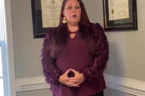 What Does a Contract Attorney Do?