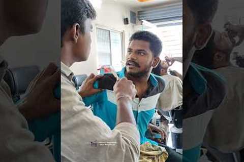 1000 Rs Bokka 😂||#nenumeekutelusa#telugu#comedy#funny#viralvideo#reels#shorts#salon#money#trending