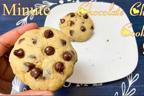 1 Minute Microwave Chocolate Chip Cookie without Egg #shorts - Hearty Recipes