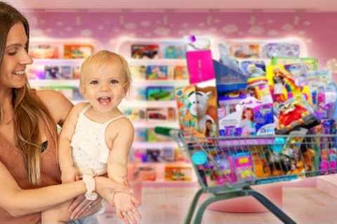 Baby's First Time SHOPPING!