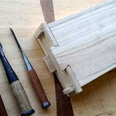 Beginning Japanese Woodworking || Making a Chisel Box