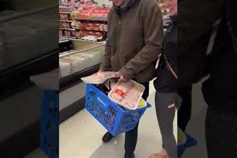 Now this is how you Supermarket Sprint 😏 #shakepaid #randomactsofkindness #shoppingspree