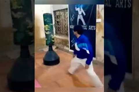 FakeKic #shorts #sports #viral #fitness #taekwondo #boxing #martialarts #fight #mma #punch #trending