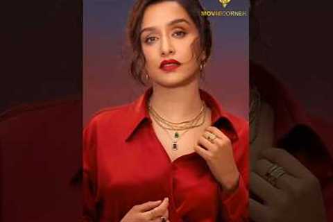 #sardhakapoor #trendingshorts  #youtubeshort  #viralvideo  #shorts  #viralsong  #vairalshort #short