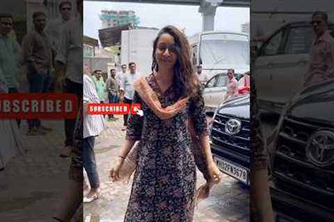 #sardhakapoor  #yutubeshorts  #shortvideo  #bollywood  #shorts #vairalshort  #trendingshorts #short