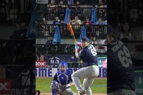 HOW MANY HOME RUNS CAN I HIT IN 1 MINUTE?