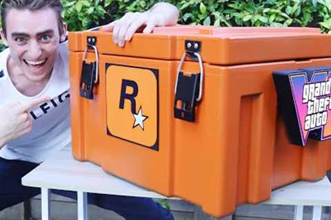 Unboxing GTA 6 Pre-Release SPECIAL EDITION Mystery Box EARLY!!!