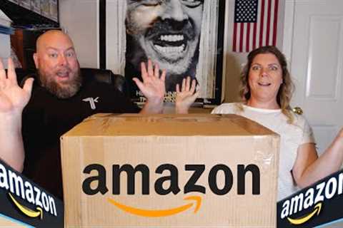 Unboxing this HUGE Amazon Electronics Returns Mystery Box