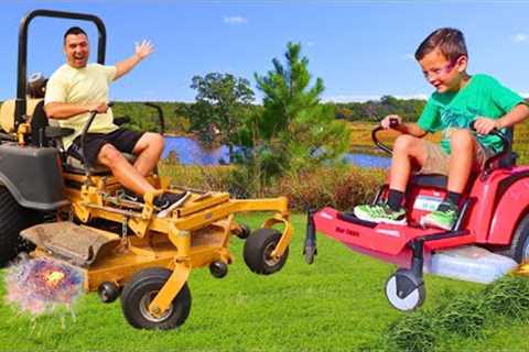 Mowing lawn with kids zero turn mower, riding mower, push lawnmower and weed whacker | Super Krew
